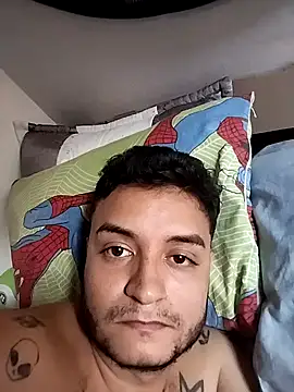 yeisonren99 online show from April 12, 2026, 10:02 pm