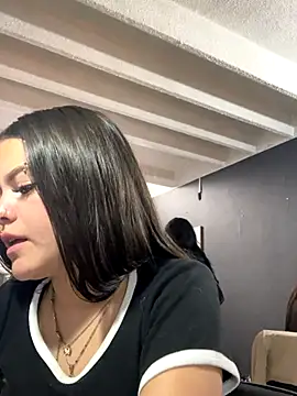 Camila Duarte  online show from November 15, 2025, 12:36 am