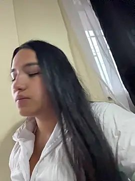 Samantha firee online show from March 28, 2026, 11:11 am