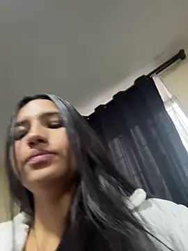 Snapshot of Samantha_firee chatting on April 24, 2026, 11:12 am Samantha firee online show from April 24, 2026, 11:12 am