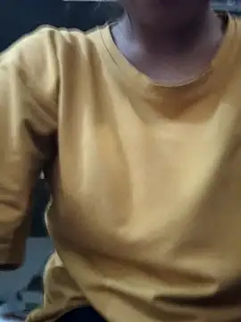 Snapshot of payalsaini06912 chatting on November 10, 2025, 6:40 am payalsaini06912 online show from November 10, 2025, 6:40 am