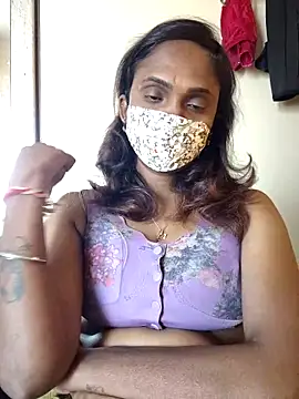 Queen-dhivya online show from March 6, 2026, 7:03 am