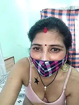 Snapshot of Divine_Lustt chatting on March 1, 2026, 9:09 am Divine Lustt online show from March 1, 2026, 9:09 am