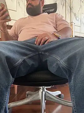 Snapshot of alan0ass chatting on March 7, 2026, 10:10 am alan0ass online show from March 7, 2026, 10:10 am