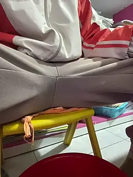 LunoChucki online show from February 5, 2026, 1:23 am