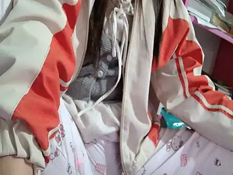 LunoChucki online show from December 17, 2025, 1:49 pm