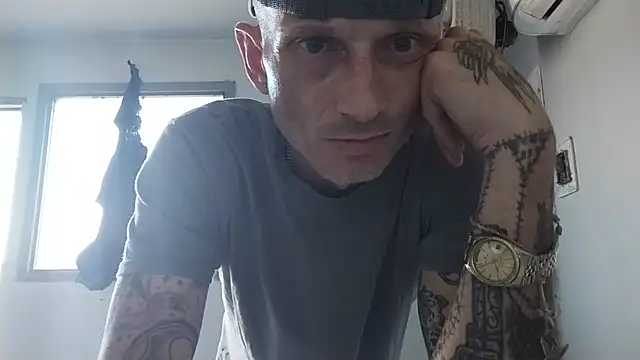 Codywade online show from May 13, 2026, 10:39 pm