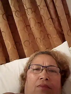 Cessi50 online show from November 15, 2025, 3:54 am