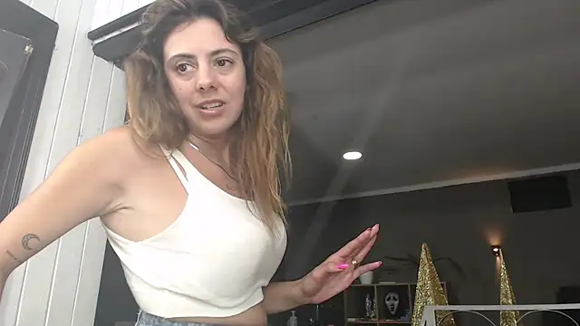 mickystrumia23 online show from December 16, 2025, 12:48 am