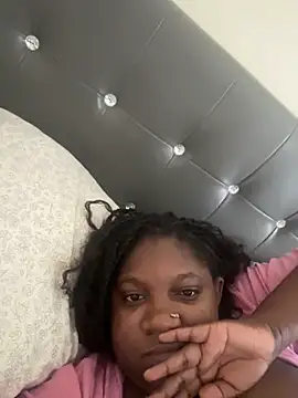 onlyymisha online show from November 2, 2025, 1:38 pm