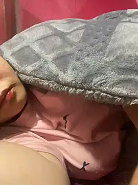 Snapshot of anhanh000 chatting on November 15, 2025, 11:14 am anhanh000 online show from November 15, 2025, 11:14 am