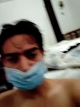 lelamera online show from November 1, 2025, 10:58 pm