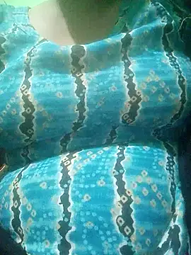 Tina 250 online show from April 16, 2026, 1:23 pm