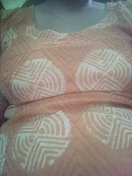 Tina 250 online show from April 12, 2026, 5:54 am