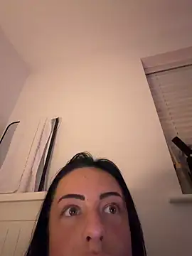 Bethrae25 online show from February 25, 2026, 11:48 pm