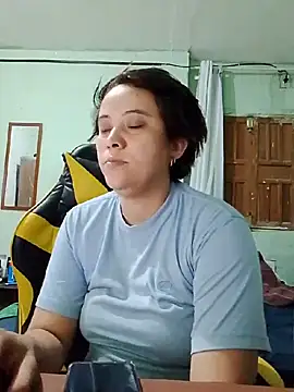 Snapshot of BIADELICIA1 chatting on June 5, 2026, 9:48 am BIADELICIA1 online show from June 5, 2026, 9:48 am