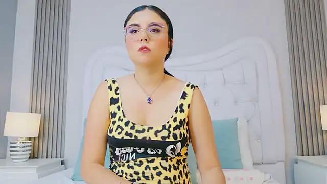 Snapshot of ScarlettPetrova chatting on April 14, 2026, 11:37 am ScarlettPetrova online show from April 14, 2026, 11:37 am