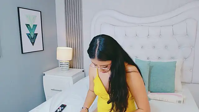 Snapshot of ScarlettPetrova chatting on April 16, 2026, 11:22 am ScarlettPetrova online show from April 16, 2026, 11:22 am