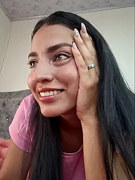 GISELLA   online show from March 25, 2026, 12:59 pm
