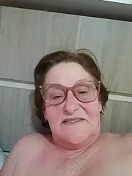 Snapshot of cremiudes chatting on November 4, 2025, 7:50 pm cremiudes online show from November 4, 2025, 7:50 pm