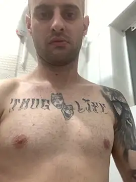 Manfredini607452 online show from November 28, 2025, 9:04 pm