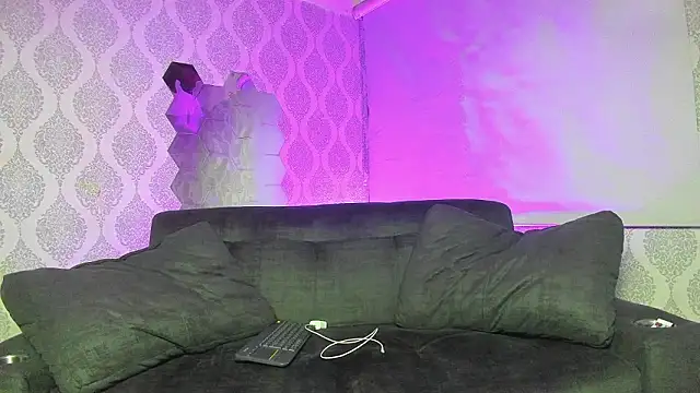 Boy savoy online show from February 7, 2026, 7:38 am