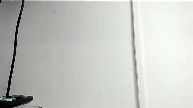 Snapshot of kendra_london chatting on March 12, 2026, 11:14 am kendra london online show from March 12, 2026, 11:14 am