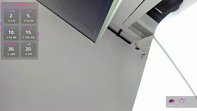 Snapshot of kendra_london chatting on April 6, 2026, 11:33 am kendra london online show from April 6, 2026, 11:33 am