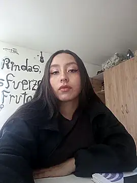 naughtygoddesss  online show from November 28, 2025, 4:29 pm