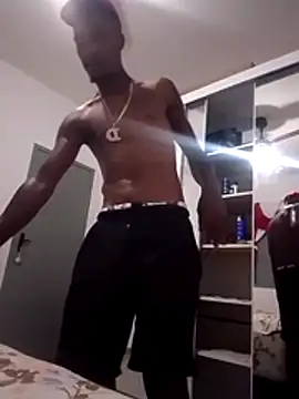 moreninho564 online show from December 1, 2025, 9:37 pm