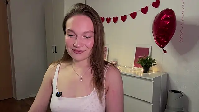 Snapshot of Kalli_ly chatting on February 16, 2026, 2:27 pm Kalli ly online show from February 16, 2026, 2:27 pm