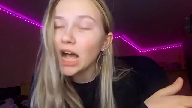 KarinRobertson online show from February 6, 2026, 5:09 pm