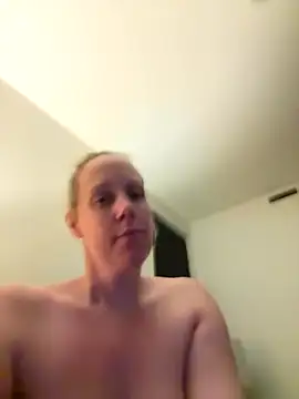 aussielovegal online show from November 2, 2025, 1:16 pm