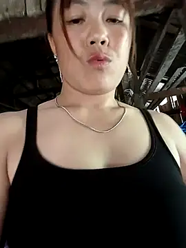 Sara pusyy online show from April 6, 2026, 4:57 am