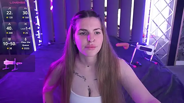 DanielaReign online show from May 21, 2026, 12:35 pm