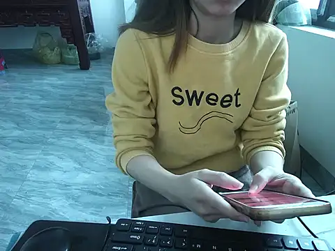 ---Lusi03--- online show from December 15, 2025, 12:38 am