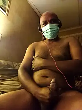 BBC-KING-100 online show from November 5, 2025, 9:29 pm