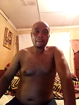 Snapshot of BBC-KING-100 chatting on February 13, 2026, 12:10 am BBC-KING-100 online show from February 13, 2026, 12:10 am