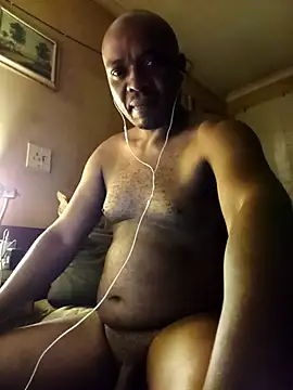 Snapshot of BBC-KING-100 chatting on March 2, 2026, 4:36 pm BBC-KING-100 online show from March 2, 2026, 4:36 pm