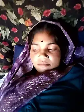 Jooli cuty online show from March 2, 2026, 9:49 am