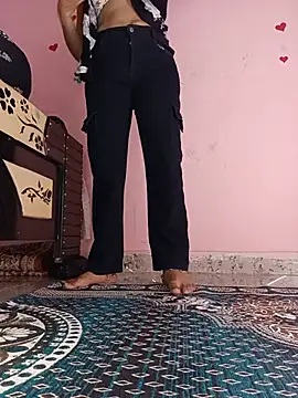 Saniya76 online show from July 4, 2026, 3:49 pm
