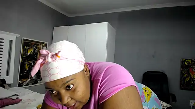 BigAssBBW24 online show from April 18, 2026, 5:54 am