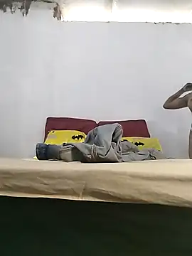 Snapshot of amourbigass chatting on November 16, 2025, 9:36 am amourbigass online show from November 16, 2025, 9:36 am