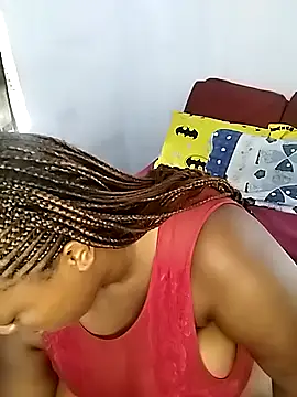 Snapshot of amourbigass chatting on November 7, 2025, 10:20 am amourbigass online show from November 7, 2025, 10:20 am