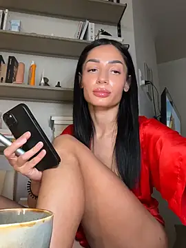 VickyM99 online show from March 5, 2026, 11:51 am