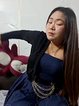 tuongtu-sex online show from November 12, 2025, 3:27 pm