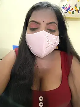 Yuvika66 online show from November 3, 2025, 6:11 pm