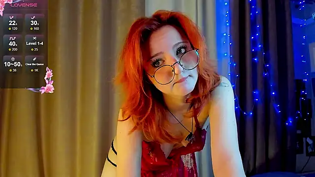 Snapshot of DragonflyLiza chatting on February 7, 2026, 1:57 am DragonflyLiza online show from February 7, 2026, 1:57 am