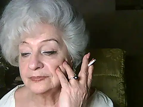 Snapshot of ValeriaKroww chatting on June 5, 2026, 6:57 pm ValeriaKroww online show from June 5, 2026, 6:57 pm