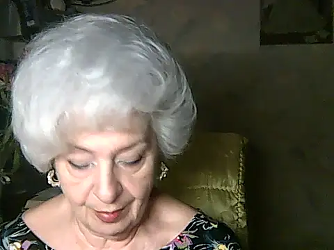 Snapshot of ValeriaKroww chatting on June 4, 2026, 5:17 pm ValeriaKroww online show from June 4, 2026, 5:17 pm